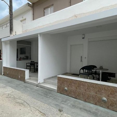 Paraskevi'S Apartments Kíssamos Buitenkant foto